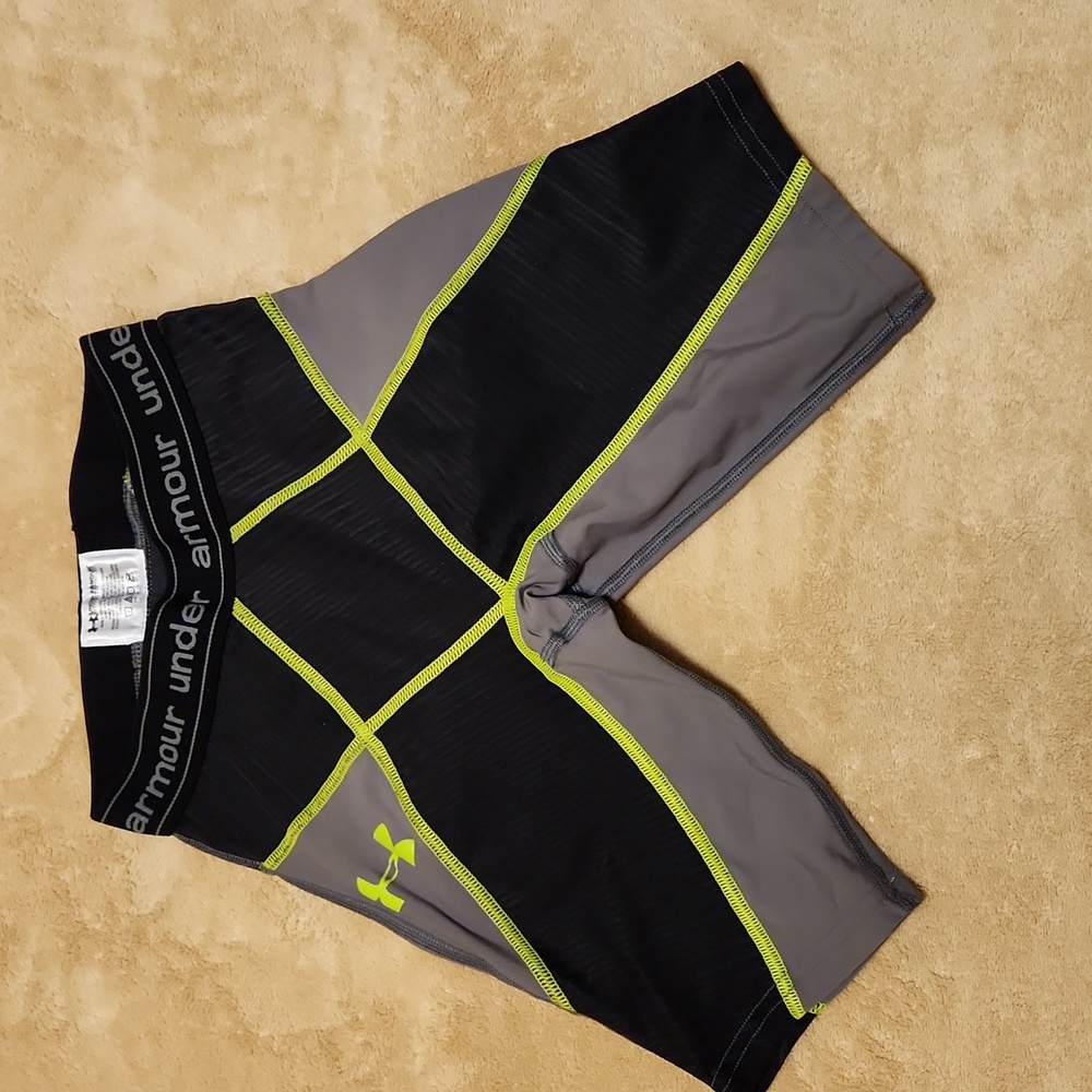 Women's  xs core compression shorts